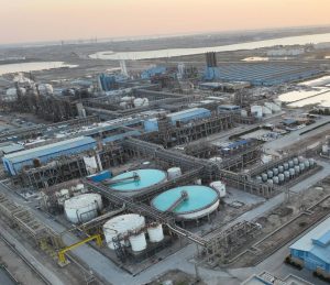 حظر استخدام الهاتف المحمول الذكي على موظفي بتروكيماويات أروند في معشور