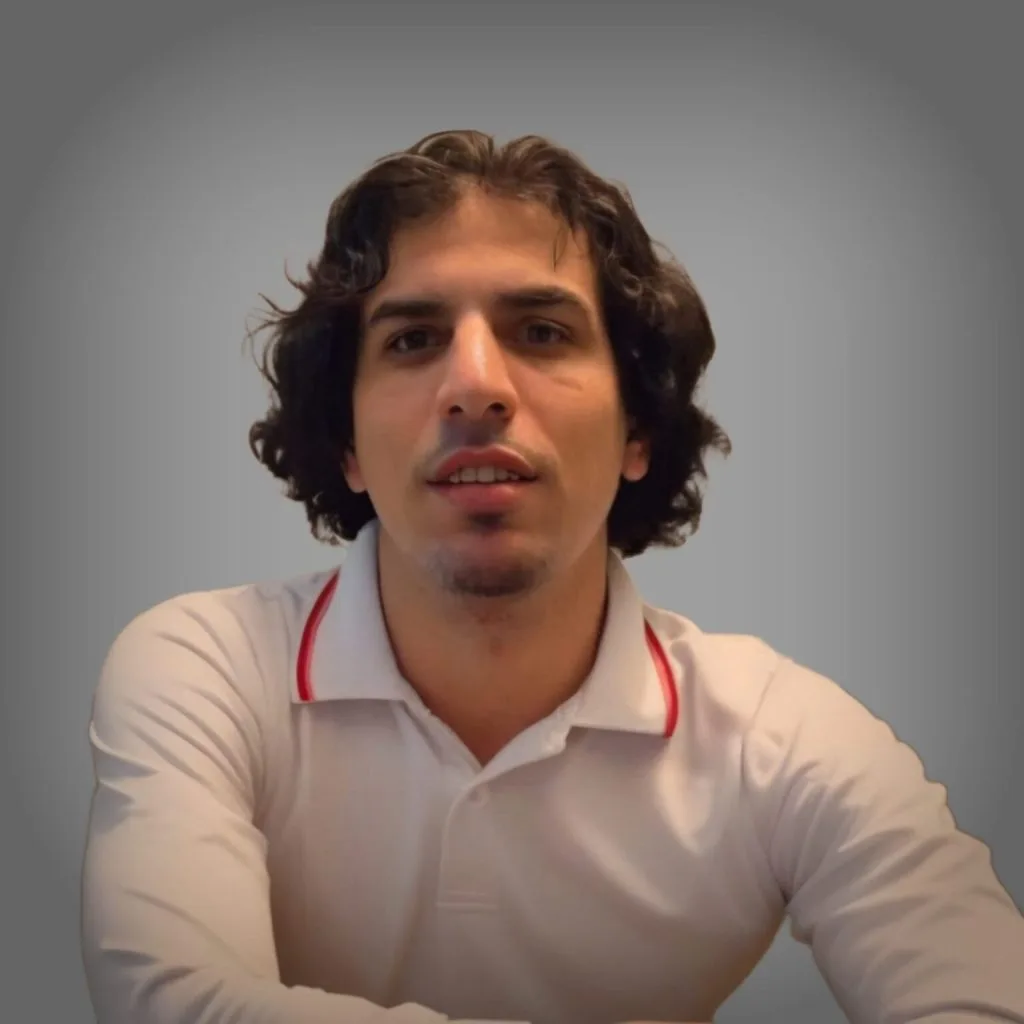 السلطات ترفض منح السجين السياسي حمزة سواري إجازة لحضور دفن والده
